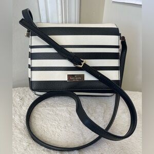 Kate Spade ♠️ Crossbody Bag EUC
